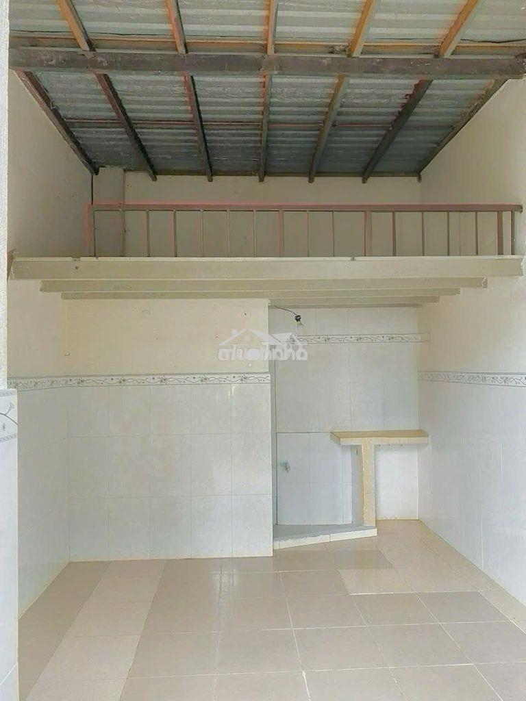 Phòng trọ có bếp, toilet riêng, gần aeon tân phú,trường dh công thương