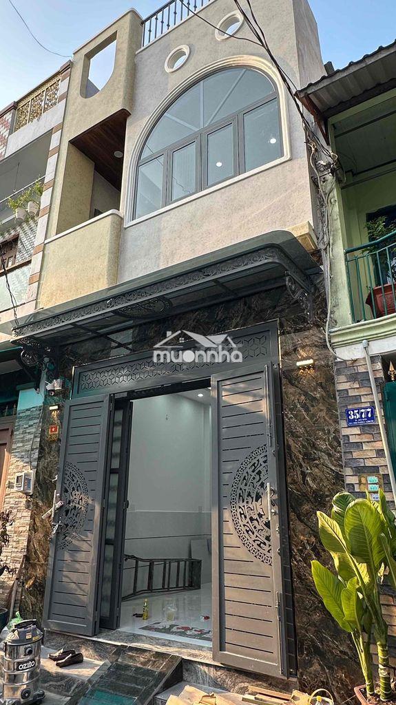 Ao đôi,nhà xinh hẻm xe hơi