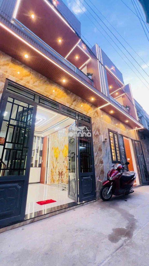 💵🍀 Kẹt tiền bán gấp căn nhà này , đẹp chuẩn chỉnh