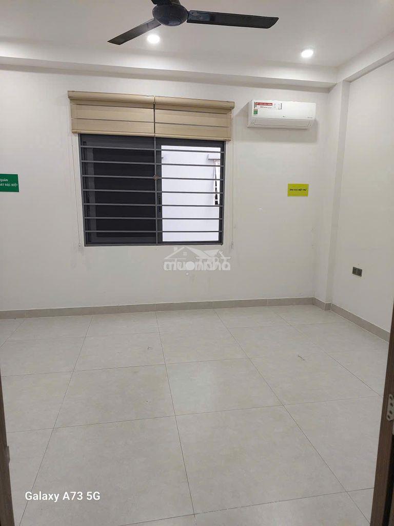 Cho thuê văn phòng 50m2, khu trần não quận 2 - 4