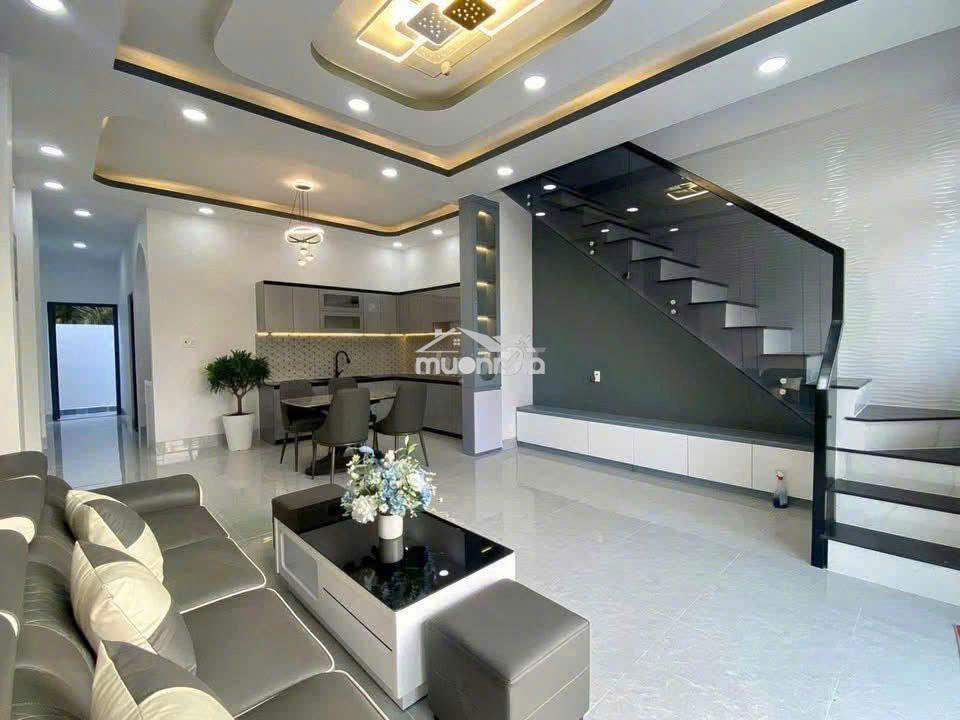 Bán nhà 2 lầu ngay cây xăng đức hưng- đường đồng khỏi-sổ riêng thổ cư - 4