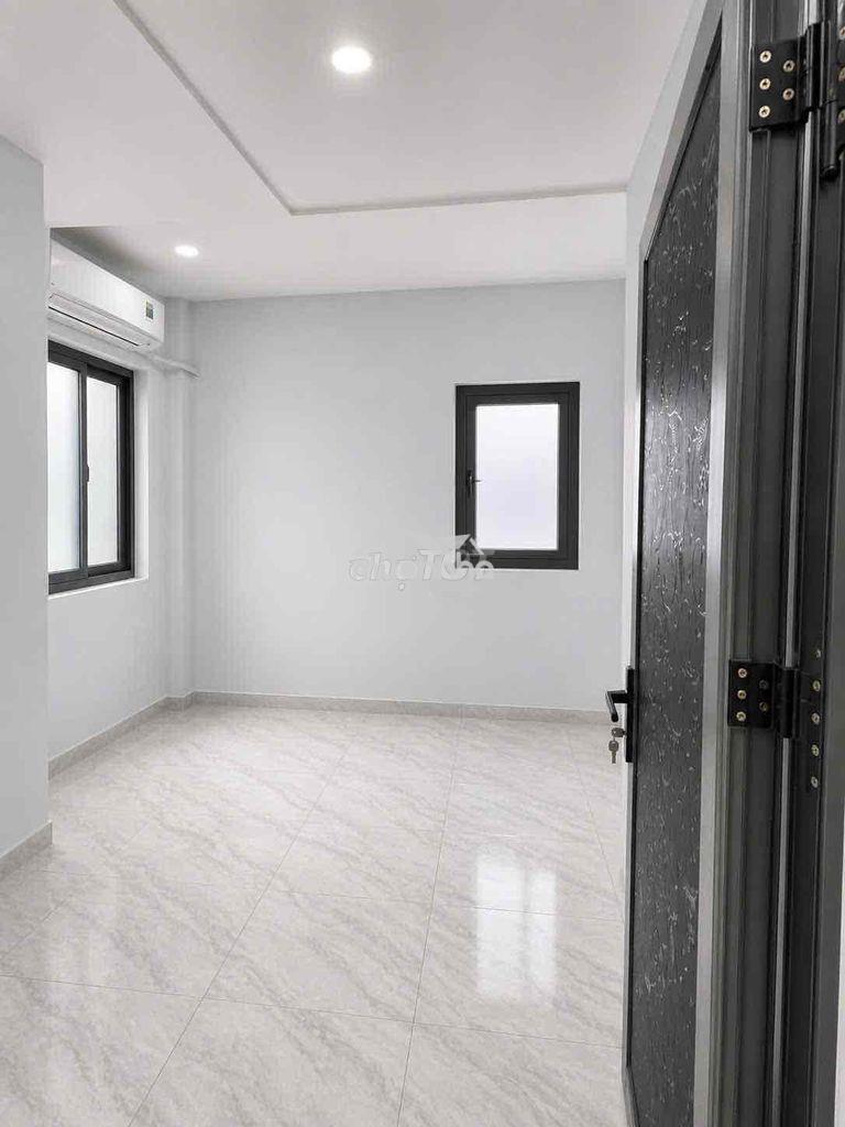 Hẻm thông 6m - 3 tầng btct - ngay bốn xã - chính chủ bán gấp - 4