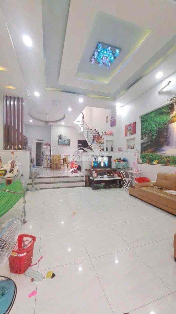 Cho thuê nhà ngay đường ống nước tân hòa đông hòa dĩ an có nội thất