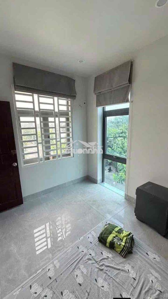 Nhà phú tân mới tinh 3wc chỉ 6tr/th - 4