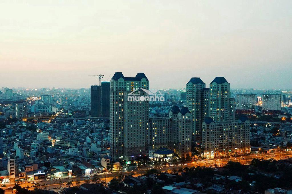 Cần cho thuê căn hộ vinhomes central park 2 phòng ngủ đầy đủ nội thất - 2