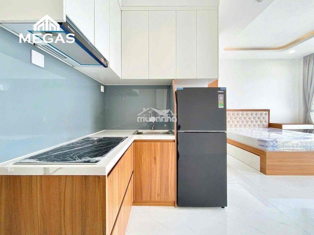 Chdv ban công ngay emart phan văn trị - 4