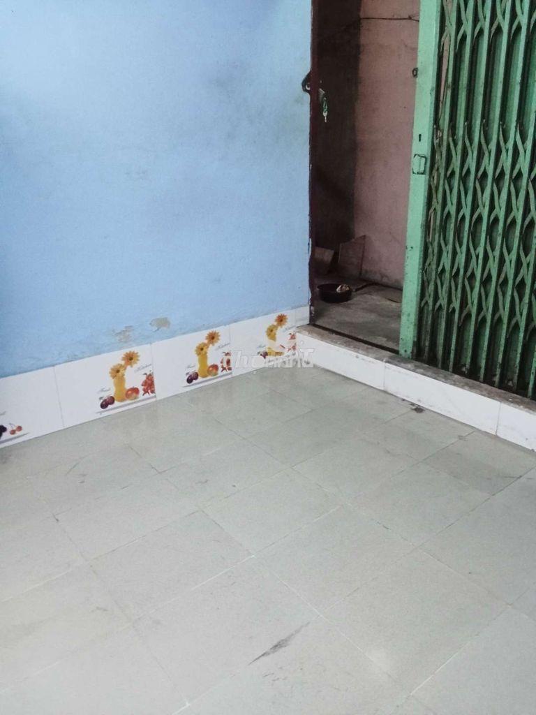Cho thuê trọ 12m2 q8