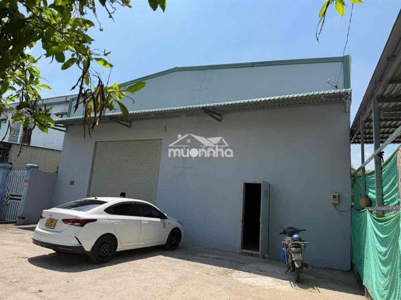Cần bán kho nguyễn thị rành 553m2 có thổ cư và hoàn công