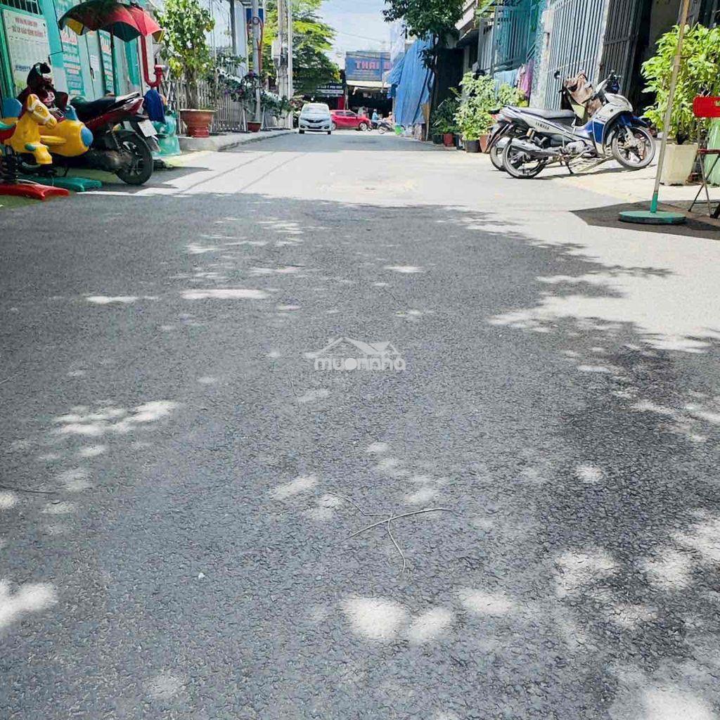 Cho thuê kho tx q12 gần cddl dt 81m giá  5tr/th hẻm xe tai - 4