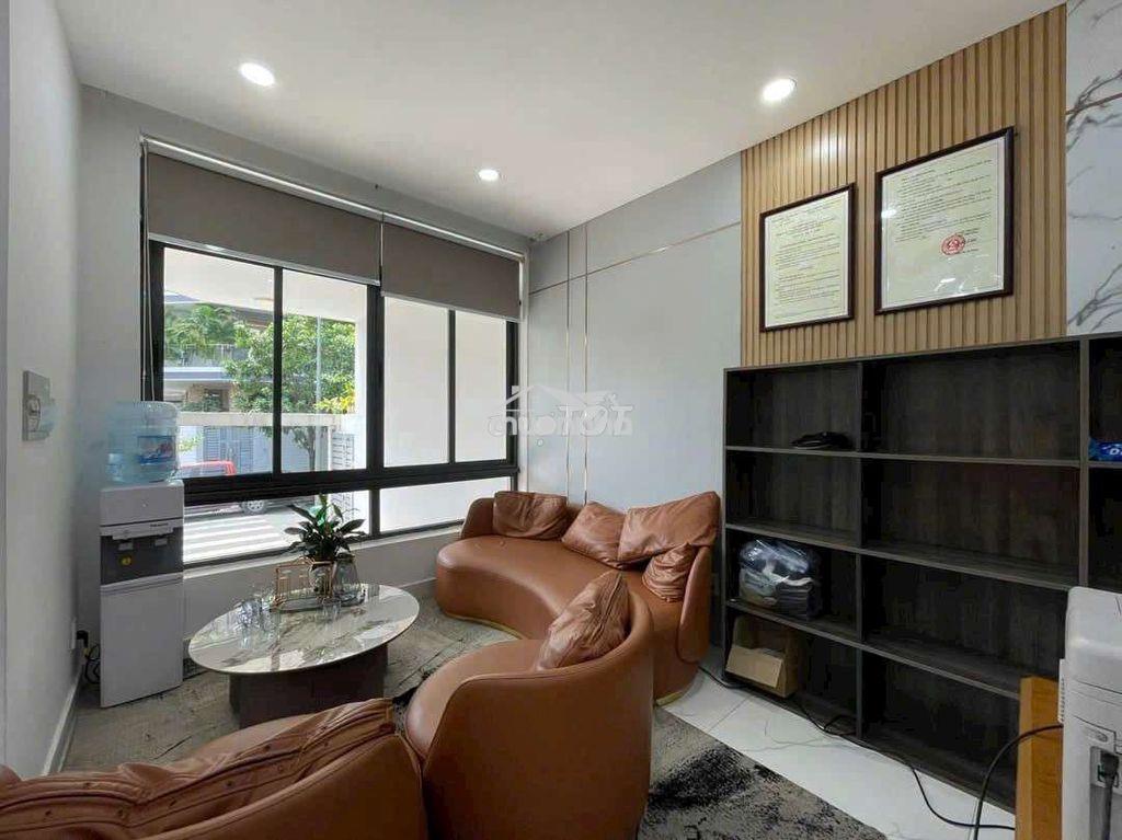 Cho thuê văn phòng tầng trệt đường 14 kđt vạn phúc - 3