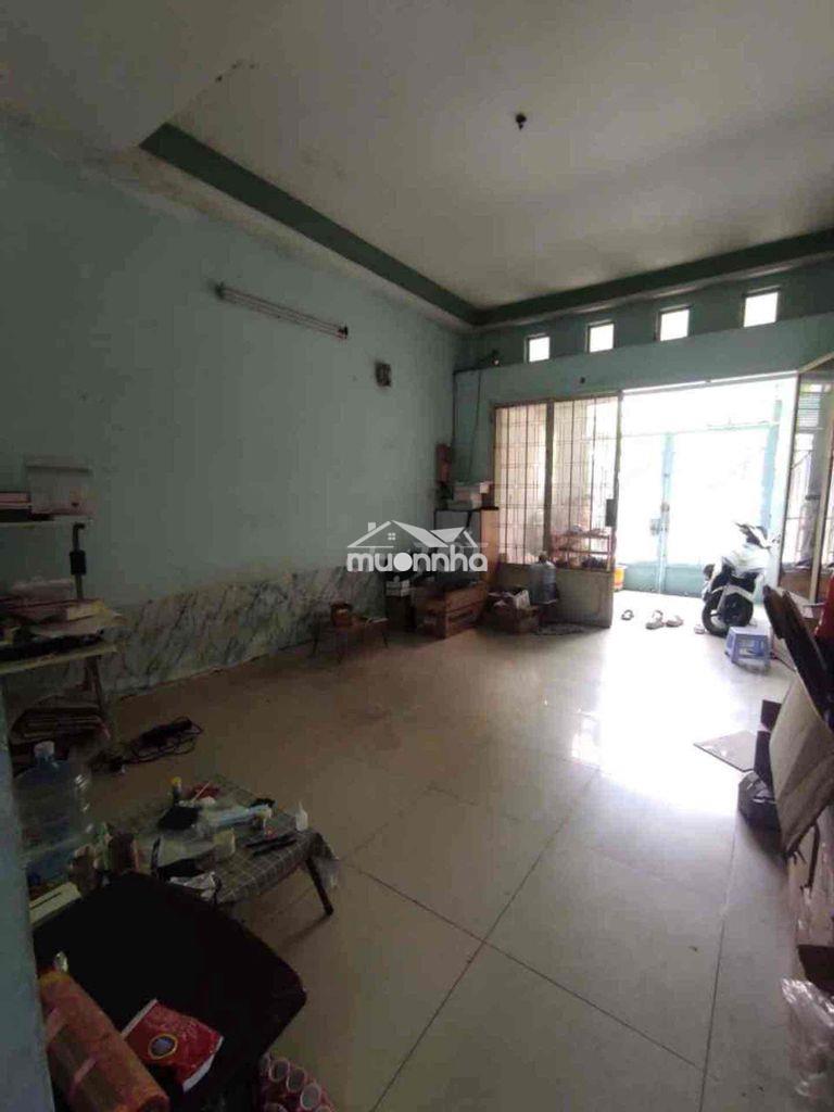 Nhỉnh 5 tỷ - 52m2 (4 x 13) - gần đh công nghiệp - 3 p.ngủ (1 pn trệt) - 4