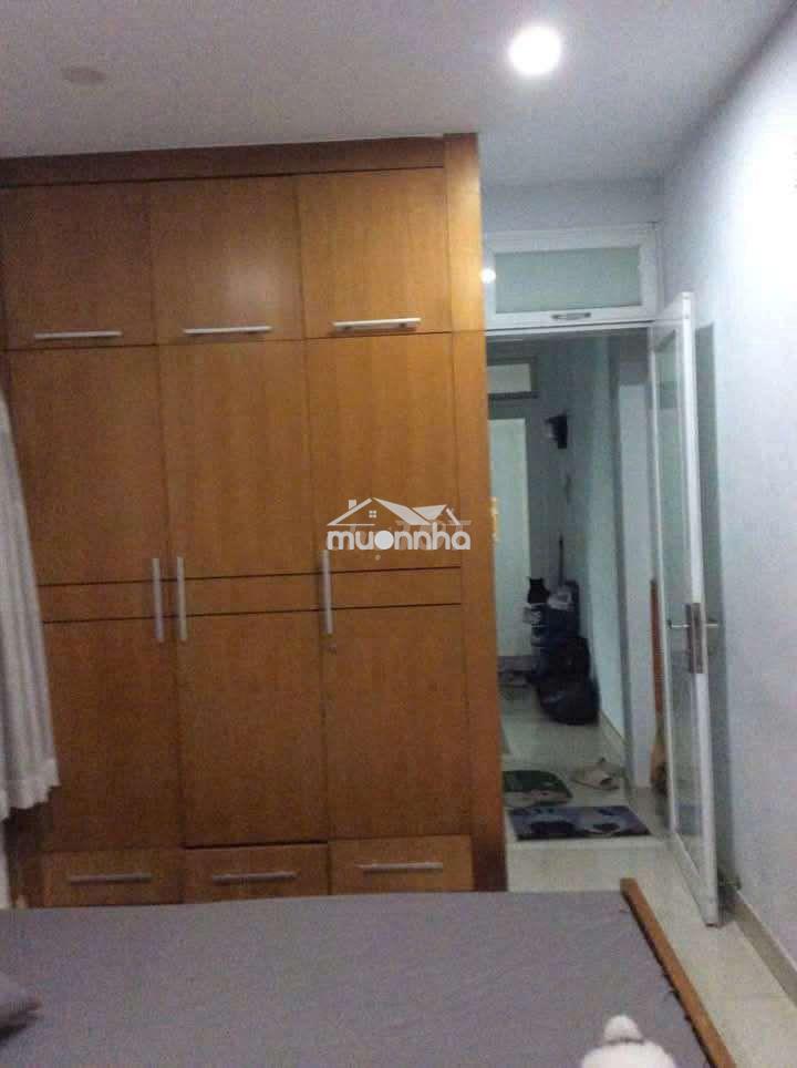 Chính chủ cho thuê tầng lầu 2 có 2 phòng - 2