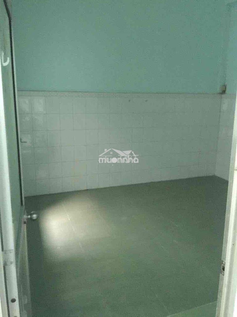 Cho thuê phòng trọ tt quận 5 cách đhsg 500m 10/8/2026 sẽ trống