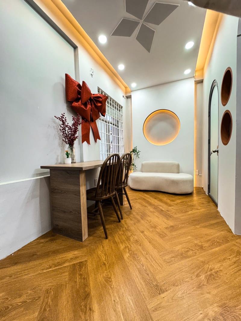1pn hàng hiếm nhà ga t3 tân sơn nhất tân bình - cầu vượt hoàng hoa thám - etown cộng hoà - lotte cộng hoà - 4