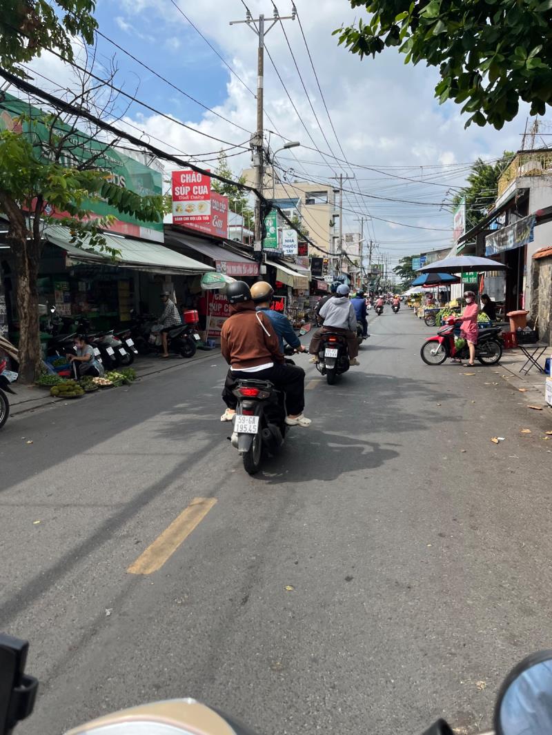 🔥 Hiếm! nhà khu bàn cờ chợ lạc quang, quận 12 – 90m² – đường thông xe tải – cách trường chinh 40m – giá 6.5 tỷ