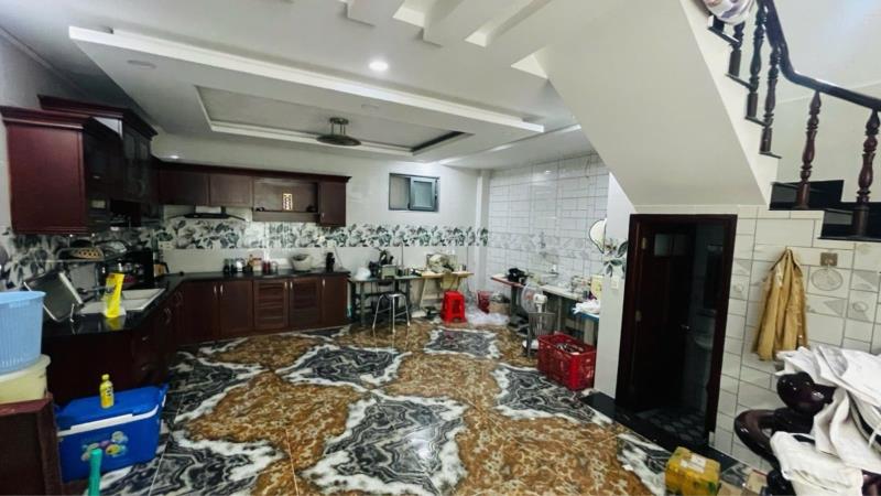Ngay chợ tân hương - tân phú - hẻm 2 ô tô né thông – dt: 6m x 13m - 5 tầng – 9 tỷ 8  - 3