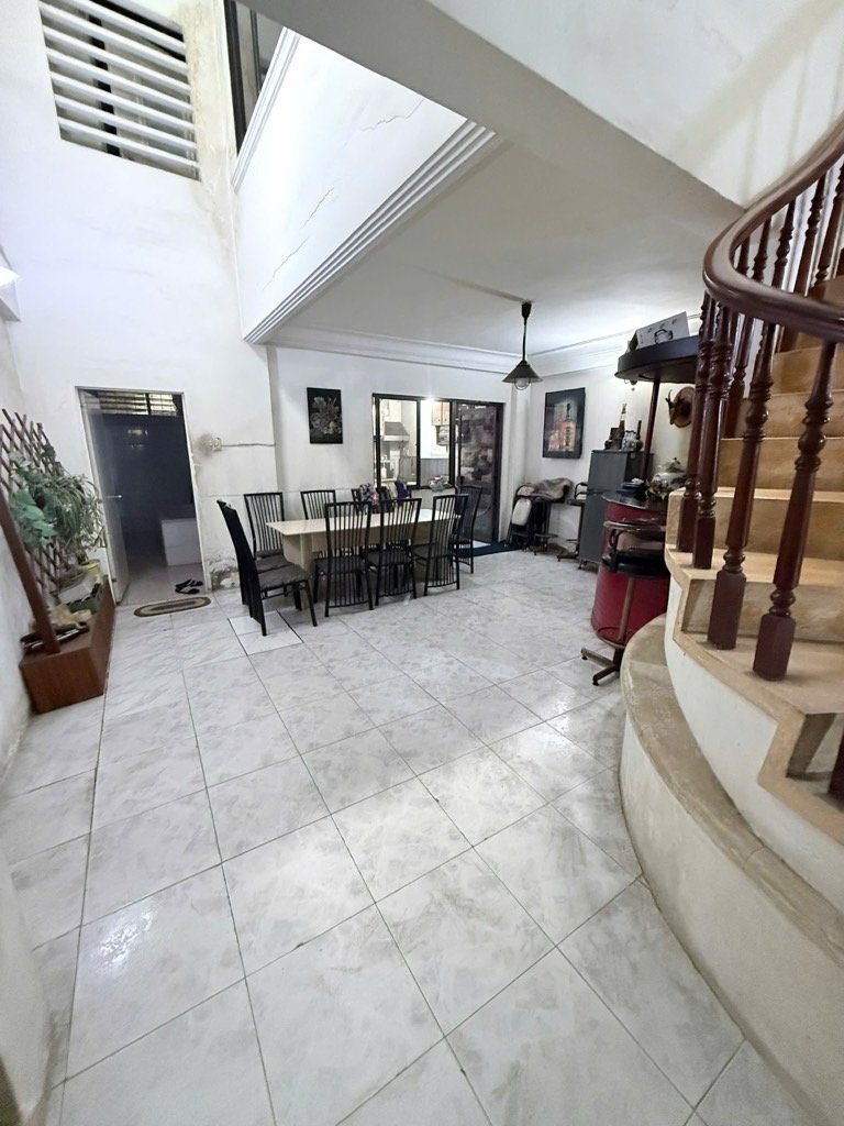 Trung tâm q.1 - thạch thị thanh – p. tân định - dt: 6*22.5m- 56 tỷ 130 - 3