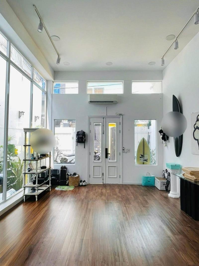 Trung tâm quận 1 - lê thị riêng - dt: 90m² (nở hậu 5.65 → 6.68m x 15m) – 29 tỷ 8