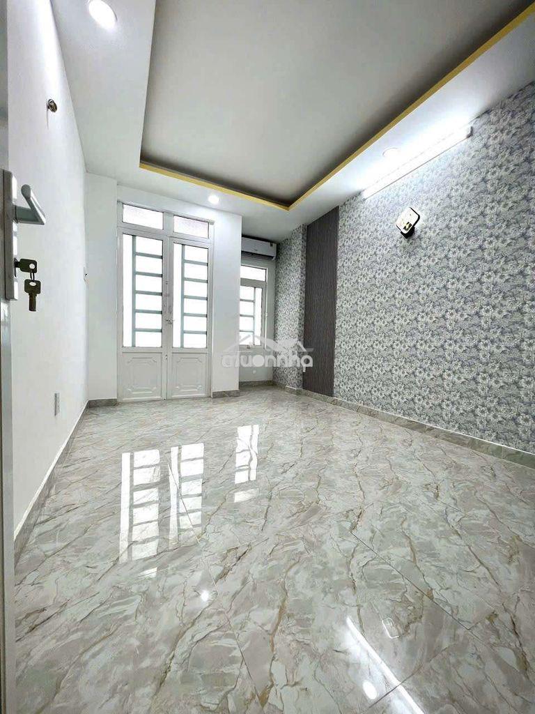 Cho thuê nhà đẹp fhunl nội thất y hình - 4