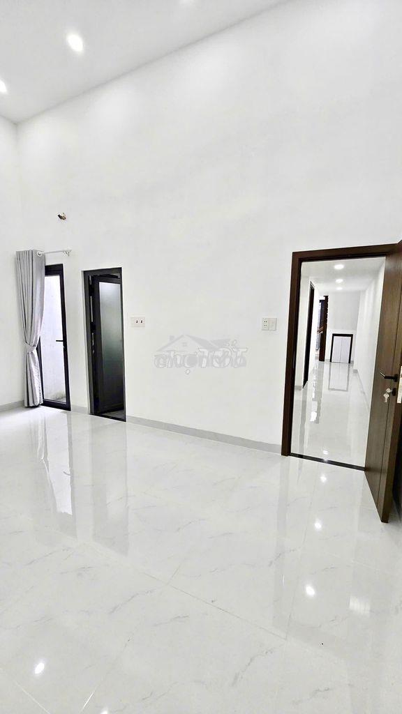 Nhà 2 tầng song hành, ngang 5.5x19m ngay bò tơ út ngân. giá 5.39 tỷ - Ảnh 3
