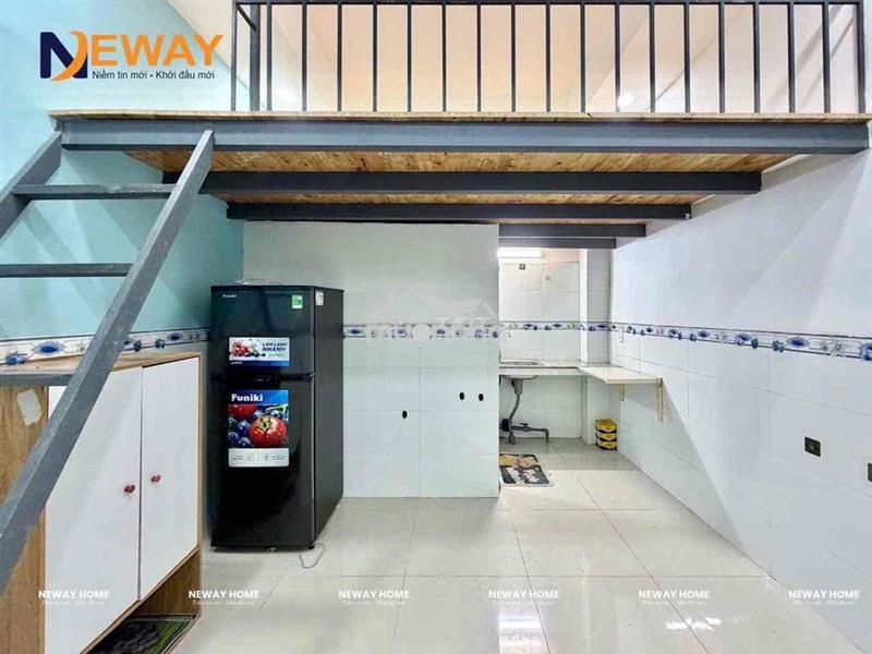 Phòng trọ có gác đi bộ qua đh công thương thuận tiện qua aeon mall tp