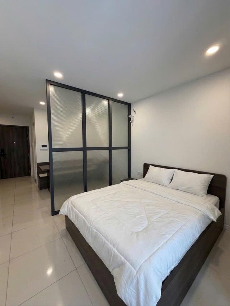 Cần cho thuê căn officetel dự án lavida plus quận 7 , đối diện sc vivo , cách rmit 800m giá 10tr/th