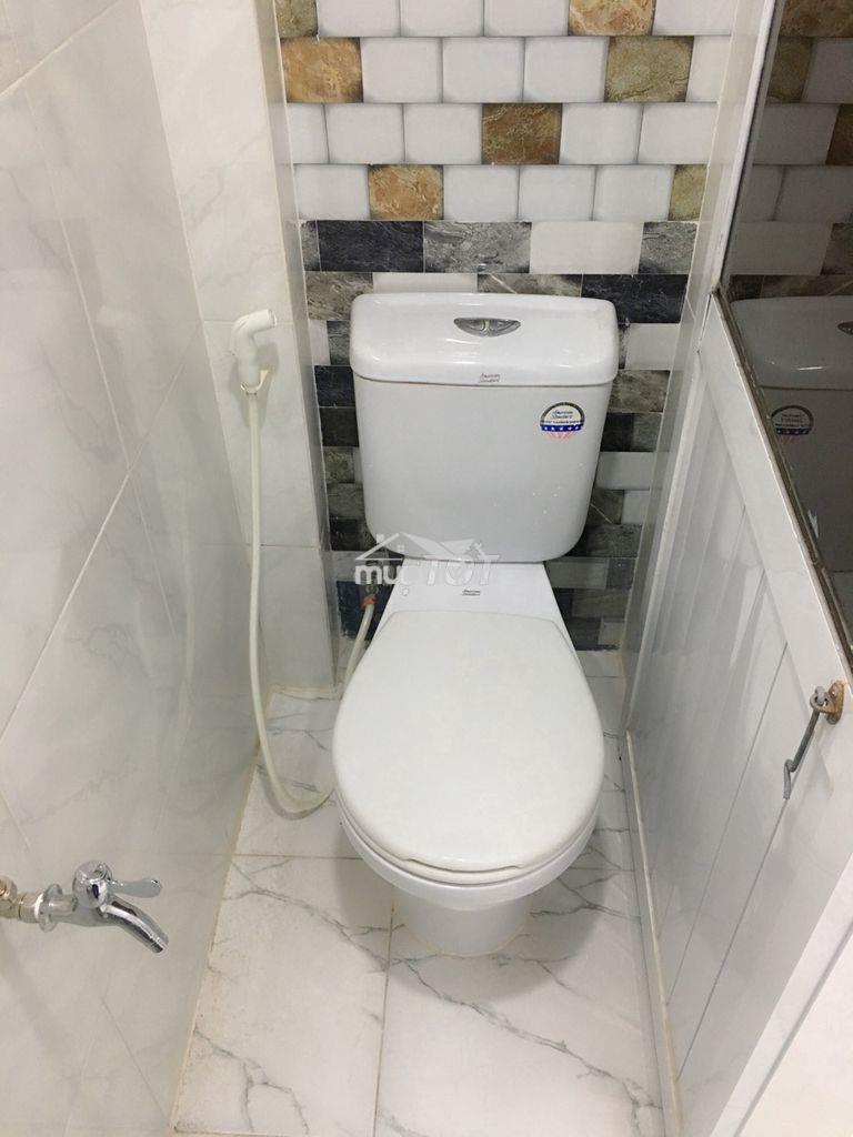 Phòng q5 - 25m2 - có gác - y chang hình - Ảnh 3