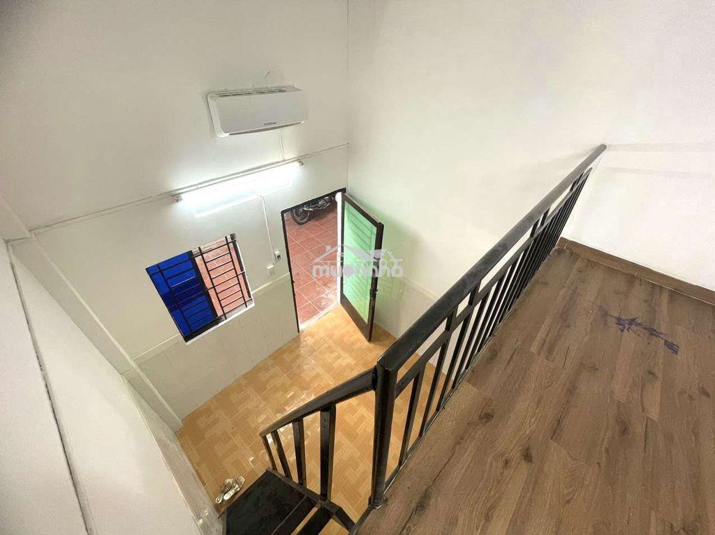 Phòng trọ đi bộ đh uth rộng 30m2 sinh viên giá rẻ - Ảnh 2