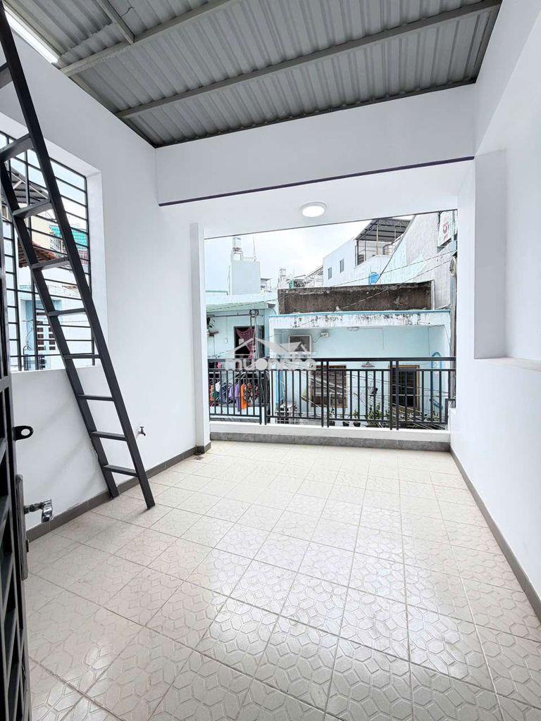 Nhà đẹp cần bán giảm mạnh có pn tầng trệt - 3