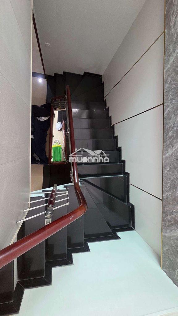 Tân bình 8.5 tỷ 70m2 hxh lạc long quân sổ hồng riêng hoàn công - 3