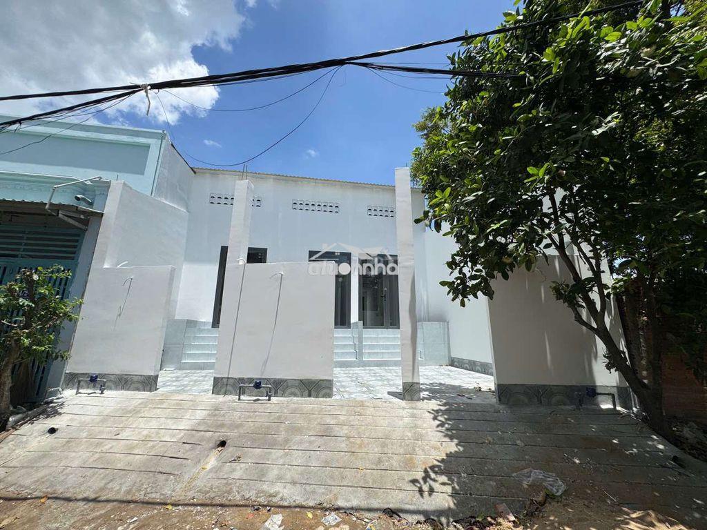Nhà nguyên căn mới xây - 3