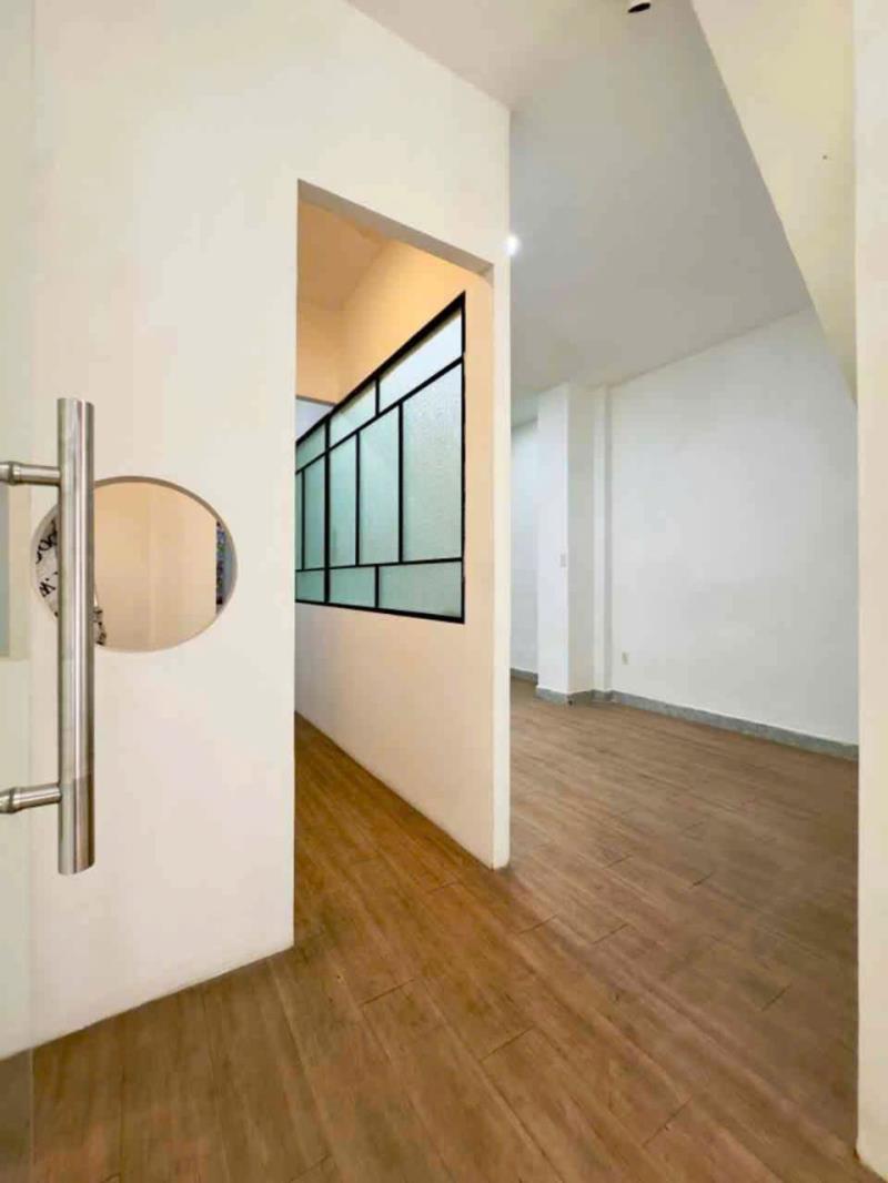 Mặt tiền nguyễn đình chính - phú nhuận - dt:4.8 x 22 (102m²) - 23 tỷ - 4