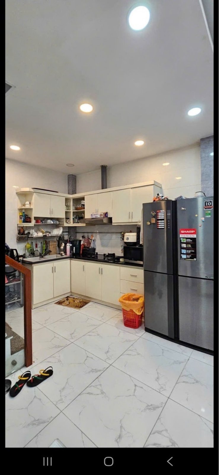 Trung tâm q.11 - 4 tầng - 3pn – lò siêu – dt: 31m2 – 5 tỷ 3 - 4