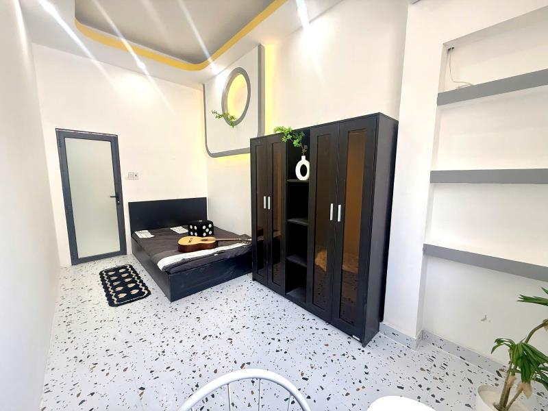 Căn hộ tân bình 2pn 1pk full nội thất hiện đại có cửa sổ ban công lớn thuận tiện đi sân bay, cộng hòa, trường chinh và q3, q10 - 3