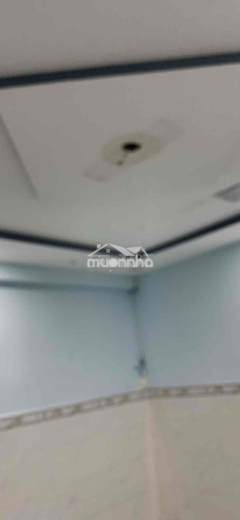Phòng cho thuê dt 20n2 đường hồ thành biên p4-q8 - Ảnh 4