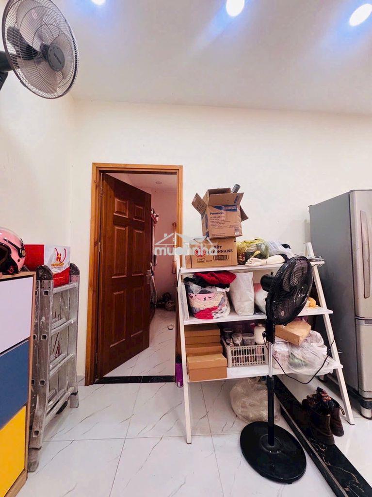 Nhà trệt lầu hoàn công gần chợ thủ đức 57m2 không ngập cho thuê 9tr/th - 3