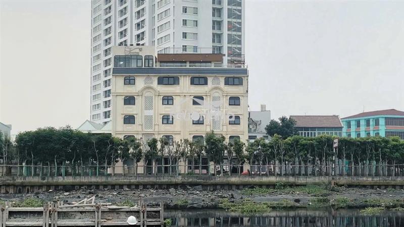 Cho thuê văn phòng gò vấp 150m², view sông vàm thuật ngay cầu an lộc