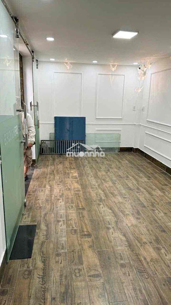 Nhà 3 phòng ngủ 8x5 lê hồng phong. sát mặt tiền - 3