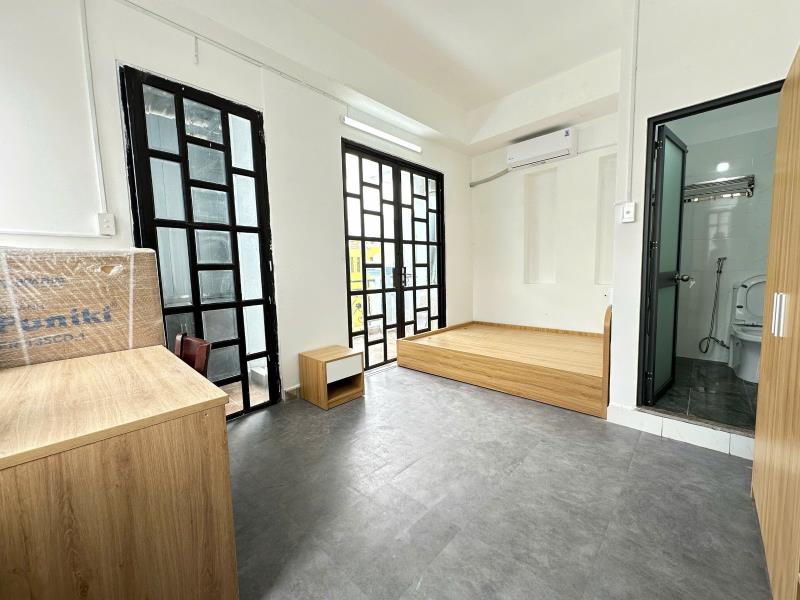 Cho thuê phòng có ban công thoáng * ngay chợ hạnh thông tây - 2