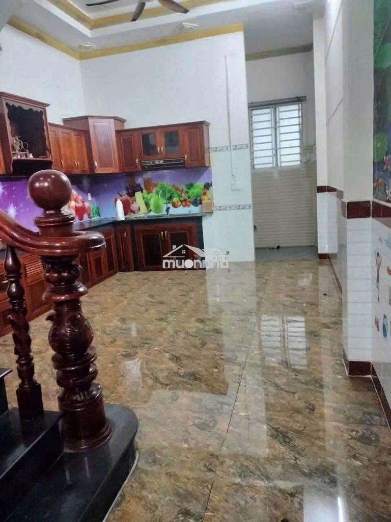 Cho thuê nhà có sân xe hơi gần chiêu liêu, thông dụng, visip 1 - Ảnh 4