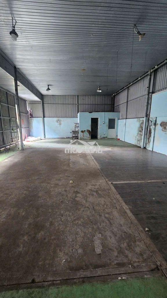 Cho thuê xưởng 400m2 giá thuê 15 triệu/tháng - Ảnh 2