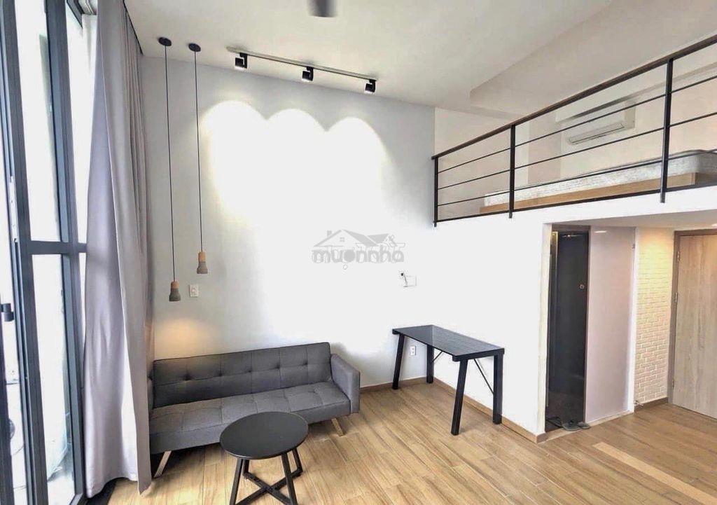 Ưu đãi cực sốc dành cho chiếc phòng có gác ngay ngã tư hàng xanh - 2