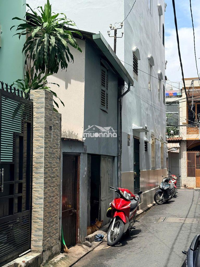 Bán đất 28,1m2 tặng nhà cấp 4 cô bắc, phường 1, phú nhuận