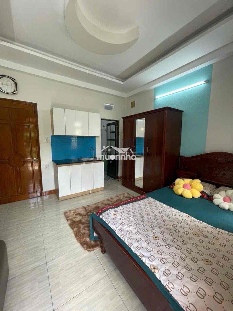 Căn hộ full nội thất ban công lớn - Ảnh 4
