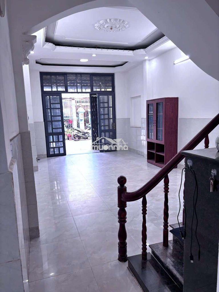 Cho thuê nhà xe tải thông gần chợ  - 3