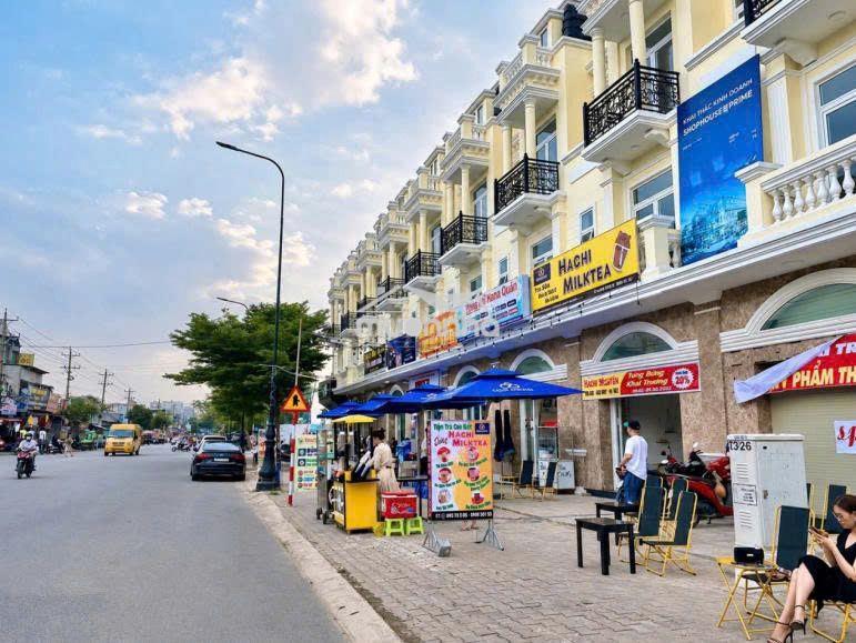 Cho thuê mặt bằng dĩ an, mặt tiền đường 25m, 3 tầng - Ảnh 2