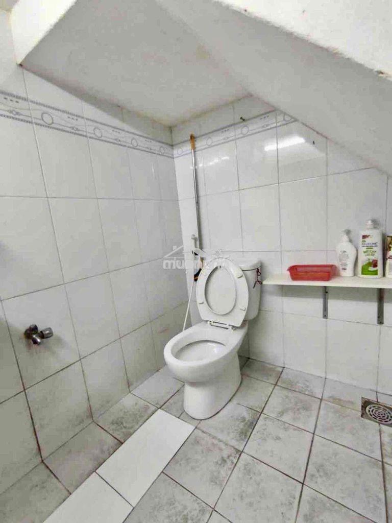 Gấp bán nhà rẻ 5,45tỷ - 51m2- hẻm 3m lê lợi - đh công nghiệp - 4