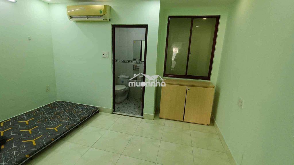 Phòng trọ có cửa sổ trời, máy lạnh, tủ lạnh – liên khu 4-5, bình tân - Ảnh 2