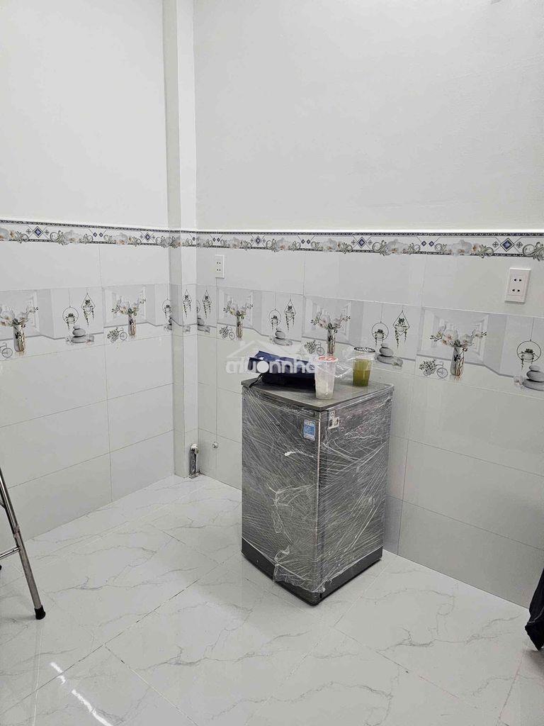 Nhà 4m x 4m , đúc 1 lầu , hẻm xe hơi , đường số 8, - 3