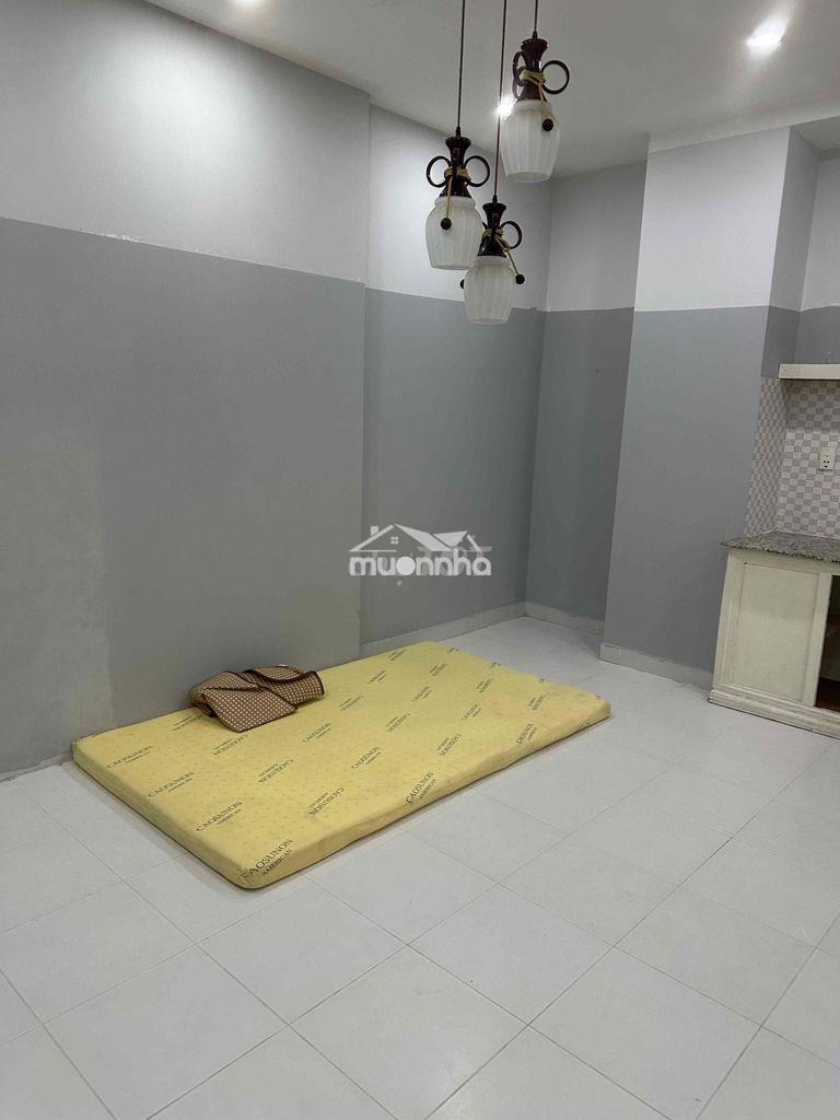 🏠🔥 Phòng đẹp kdc 13e – có giường & tủ lạnh – chỉ 3.5 triệu - 2